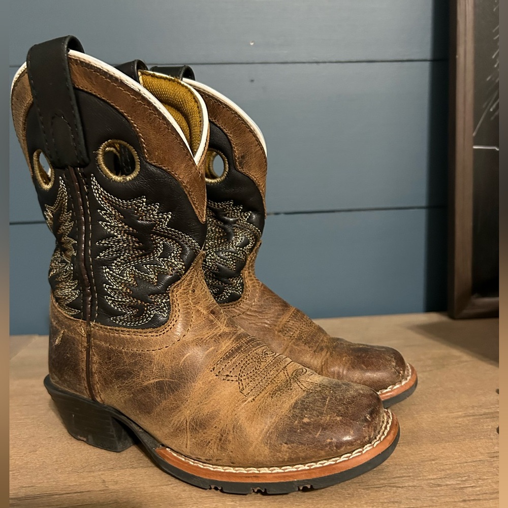 Boys Dan Post cowboy boots size 11D